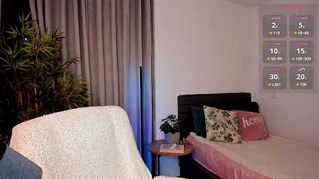 moonhelen online show from 02.16.26