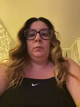 Snapshot of JasmineGlow7 chatting on 03.25.26 JasmineGlow7 online show from 03.25.26