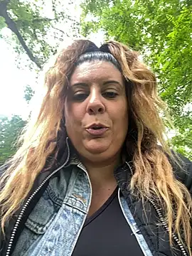 JasmineGlow7 online show from 05.16.26