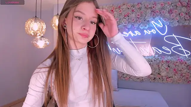 Snapshot of IsabellaMorettiX chatting on 03.08.26 IsabellaMorettiX online show from 03.08.26