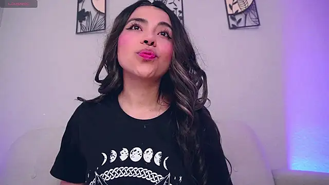 loveegirll1 online show from 02.27.26