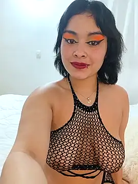 zoe love18 online show from 04.29.26