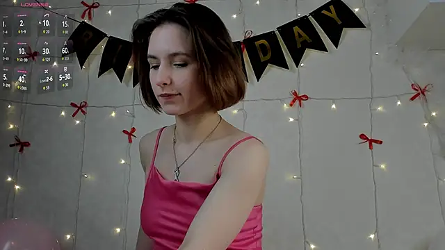 Snapshot of VelvetCaress chatting on 03.07.26 VelvetCaress online show from 03.07.26