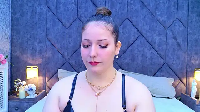 Anora Mills online show from 03.24.26