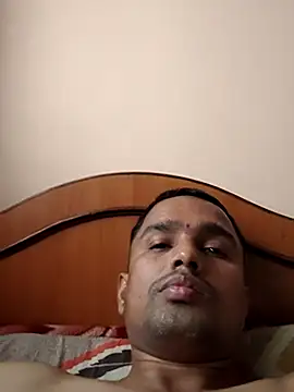 Mumbai handsom92 online show from 02.04.26