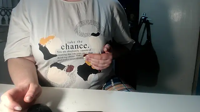 MaryShiny  online show from 04.17.26