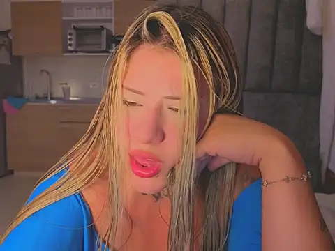 Snapshot of chleopalmerxxx chatting on 02.18.26 chleopalmerxxx online show from 02.18.26