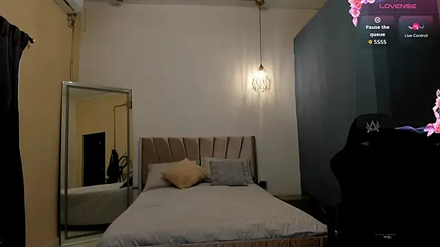 Alishaa sweet online show from 03.21.26