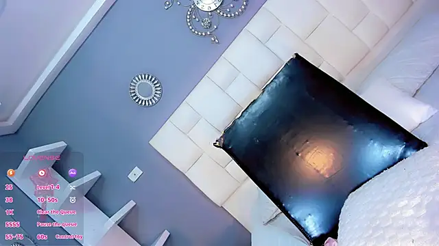 ManuelaJohnson online show from 03.26.26