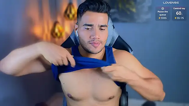 AndresRodriguez1 online show from 05.04.26
