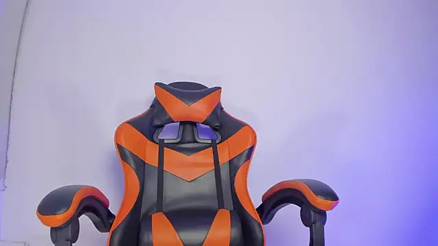 Snapshot of Senpai_Lover_ chatting on 03.11.26 Senpai Lover online show from 03.11.26