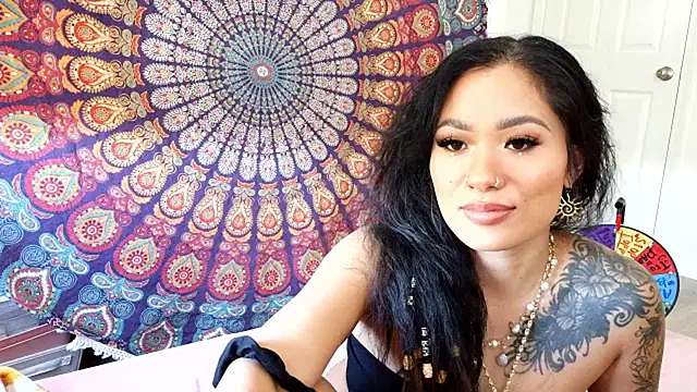 Snapshot of 222goddess444you chatting on 06.04.26 222goddess444you online show from 06.04.26