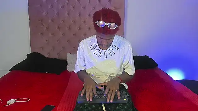 im oleiderr online show from 04.25.26