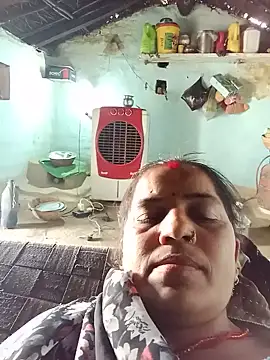 Snapshot of Manu_mehta chatting on 05.18.26 Manu mehta online show from 05.18.26