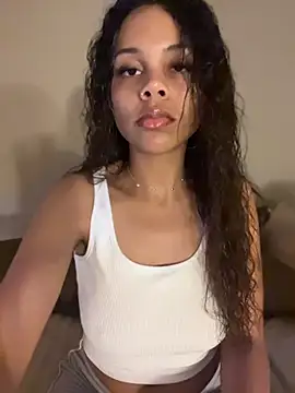 Petite Baddie online show from 06.25.26