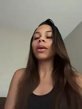 Petite Baddie online show from 07.22.26