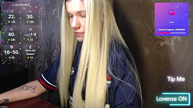 Snapshot of Shiny_Victoria chatting on 02.13.26 Shiny Victoria online show from 02.13.26