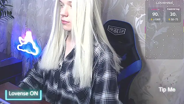 Shiny Victoria online show from 05.06.26