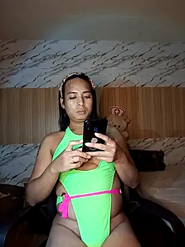 Snapshot of DollyWinter chatting on 03.12.26 DollyWinter online show from 03.12.26