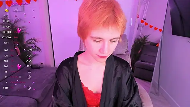 AutumnWhisper online show from 02.18.26