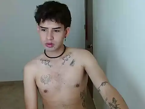 Snapshot of mike_smith03 chatting on 04.10.26 mike smith03 online show from 04.10.26