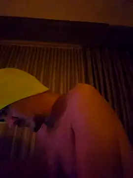 Snapshot of Tall_musty chatting on 02.21.26 Tall musty online show from 02.21.26