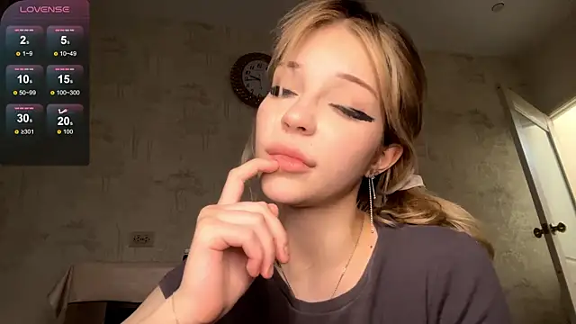 ViolaFaa online show from 04.30.26