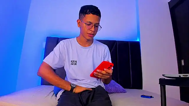 StellayDrake online show from 03.14.26