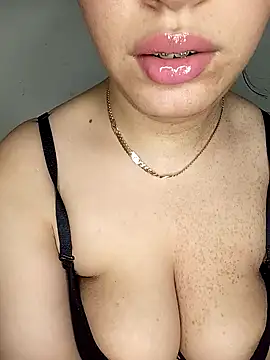 kamilia sexyy online show from 03.07.26