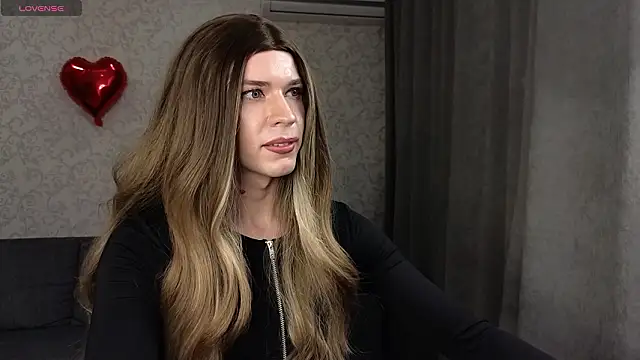 Snapshot of Anna_inHear chatting on 03.25.26 Anna inHear online show from 03.25.26