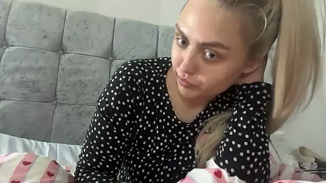 kirstiex online show from 02.03.26