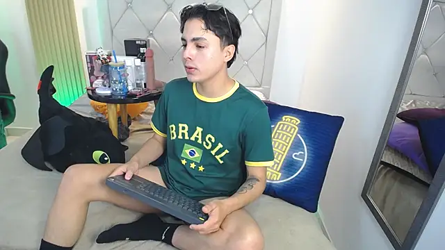 Samu Hott online show from 05.04.26