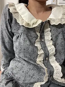 Yinini online show from 03.12.26