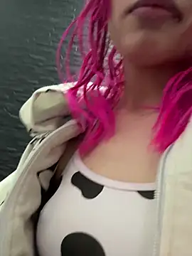 Snapshot of Maaddy_LS chatting on 02.17.26 Maaddy LS online show from 02.17.26