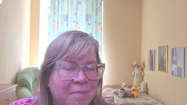 Snapshot of Emma_Eclipsee chatting on 05.16.26 Emma Eclipsee online show from 05.16.26