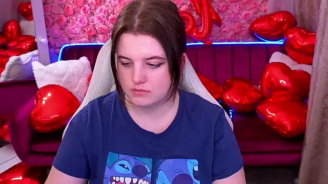 Snapshot of KristiFoxy chatting on 02.11.26 KristiFoxy online show from 02.11.26