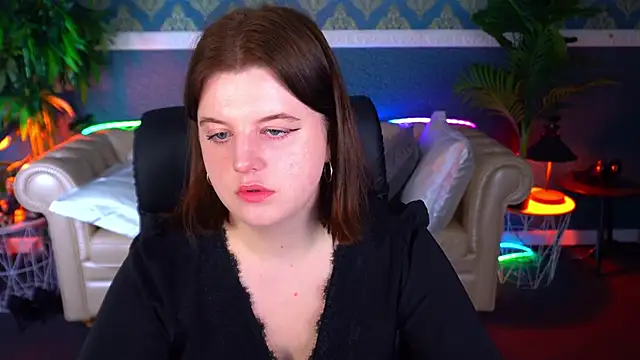 KristiFoxy online show from 04.19.26