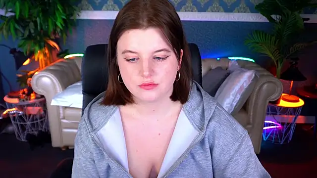 KristiFoxy online show from 04.20.26