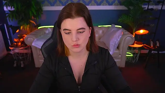 KristiFoxy online show from 05.19.26