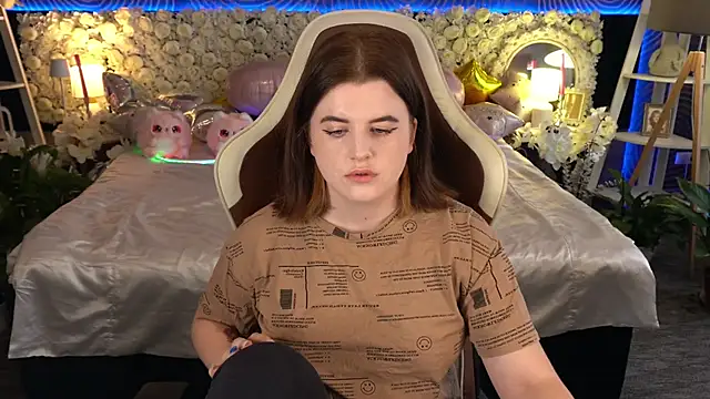 KristiFoxy online show from 05.24.26