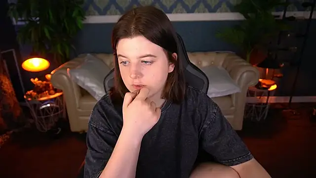 KristiFoxy online show from 06.08.26