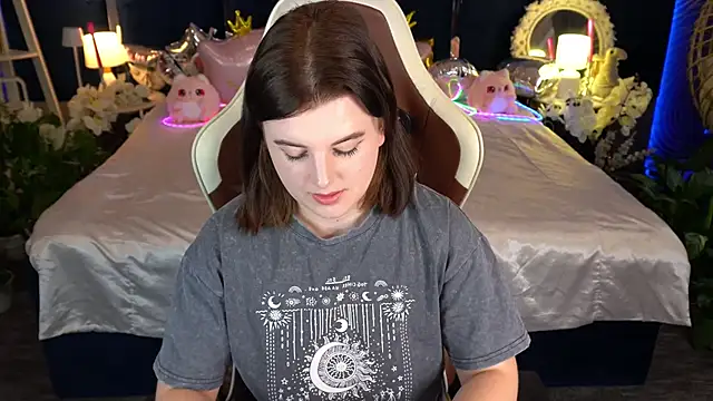 KristiFoxy online show from 06.14.26