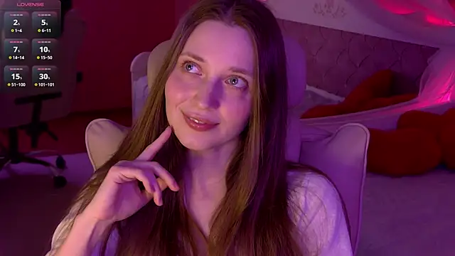 Snapshot of EmmaSagge chatting on 05.30.26 EmmaSagge online show from 05.30.26