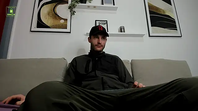 Deymond Russo online show from 03.03.26