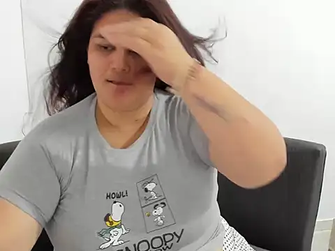 Snapshot of OSITA_1992 chatting on 02.10.26 OSITA 1992 online show from 02.10.26