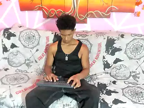 Yoel hot2004 online show from 02.05.26