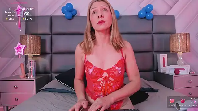 AlexaFoxx  online show from 07.08.26