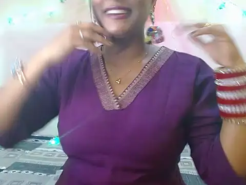 Snapshot of LIZNA_0 chatting on 03.07.26 LIZNA 0 online show from 03.07.26