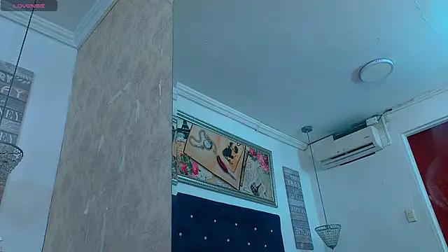 meganrousx online show from 05.01.26