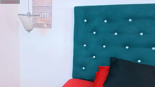 meganrousx online show from 05.02.26